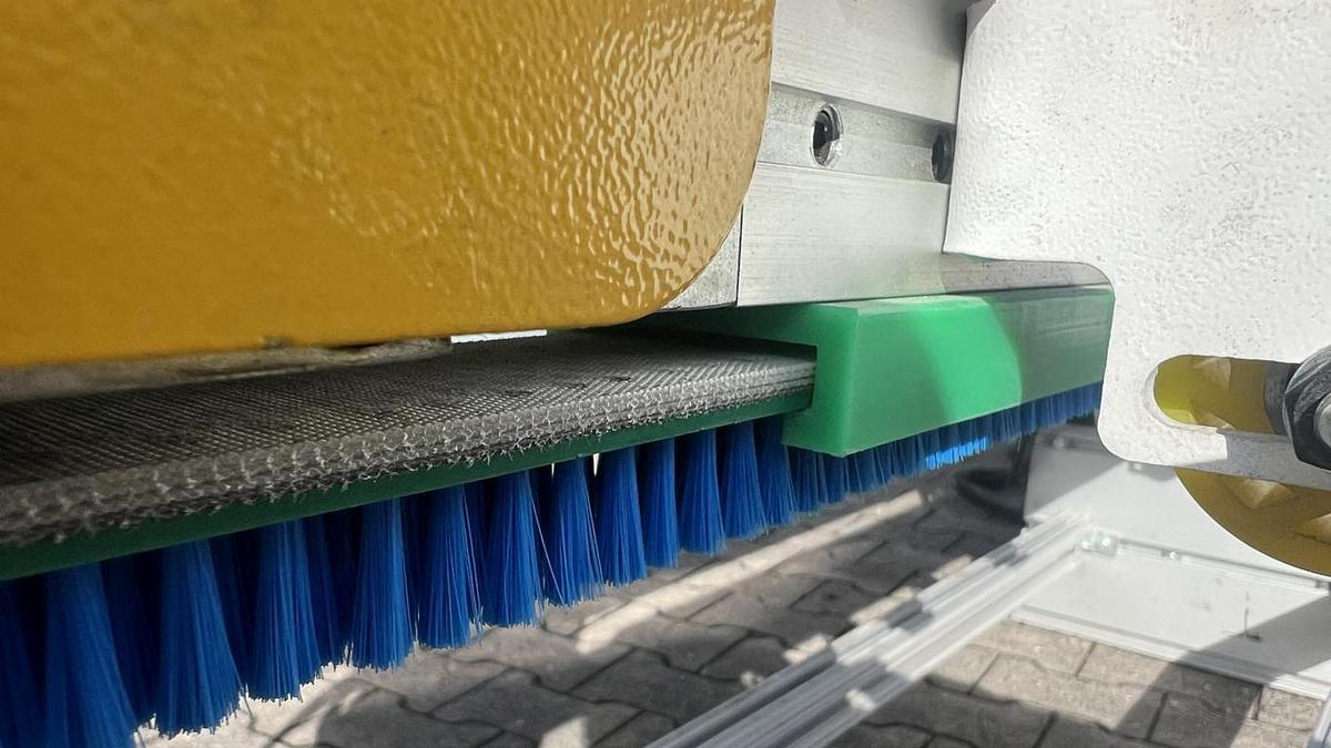 Reinigungseinheit LC-T1 (Oben) mit Power-Channel