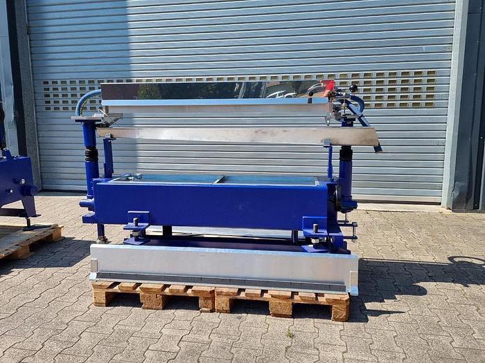 Used Tomanini paint pouring machine, Wotec