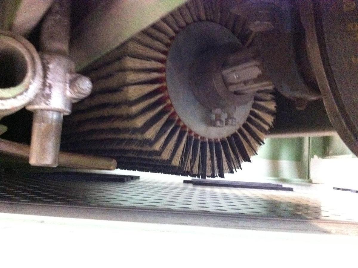 Used Brush sanding machine Venjakob VBS 2 rollers