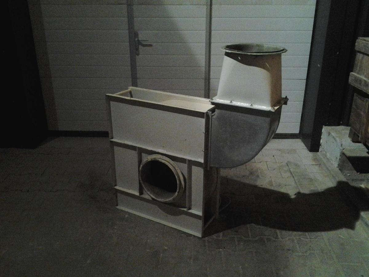 Used Venjakob extraction fan NW 300 mm