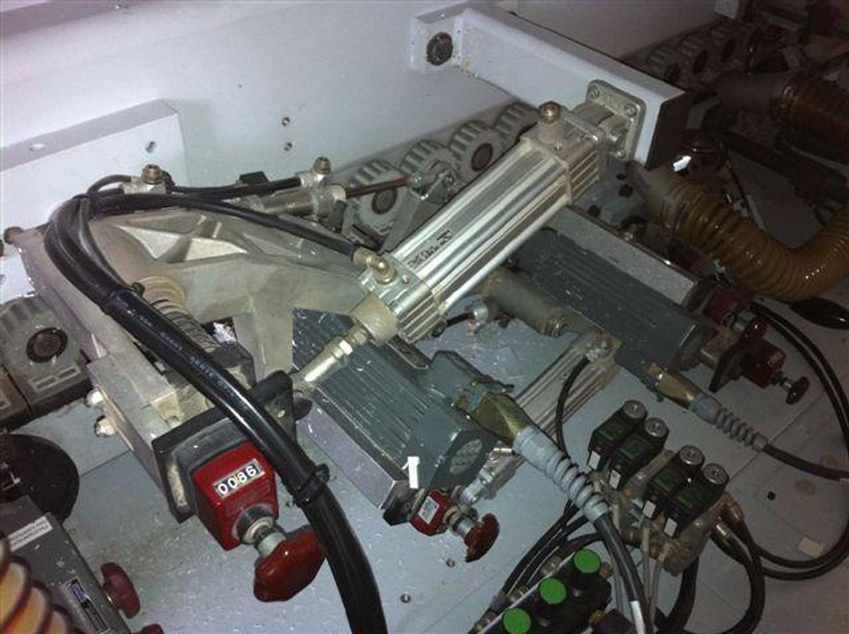 Used Brandt KD 67 C edge banding machine