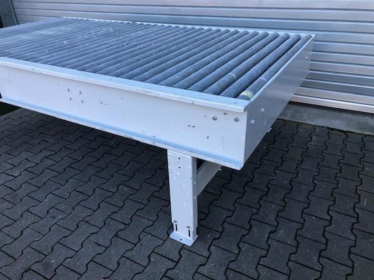 Used Venjakob roller conveyor, length 2,900 mm, FU