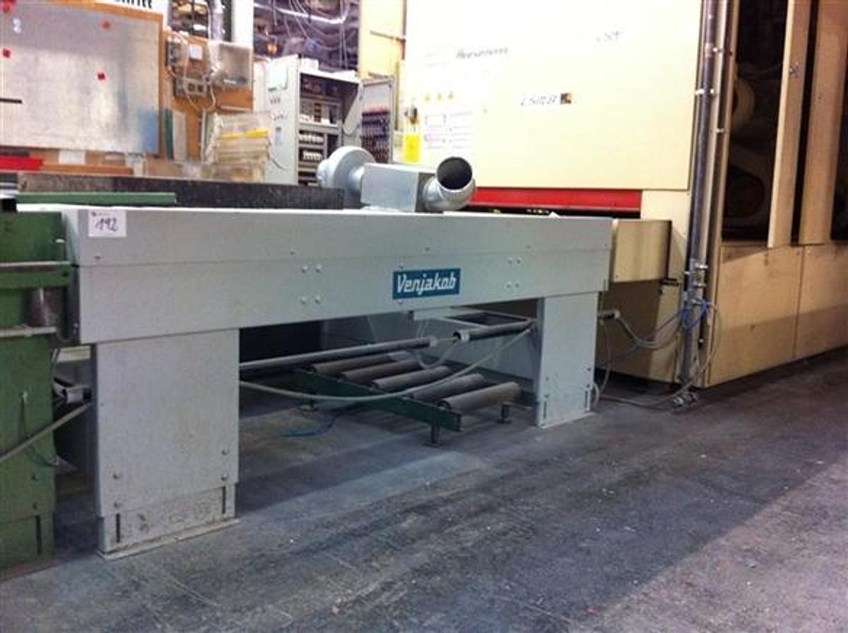 Used Friction roller conveyor Venjakob 2500 mm