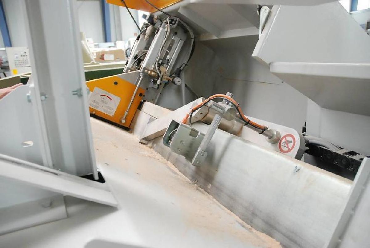 Gebraucht Optimierungskappsäge SUPERPUSH 200 SALVADOR