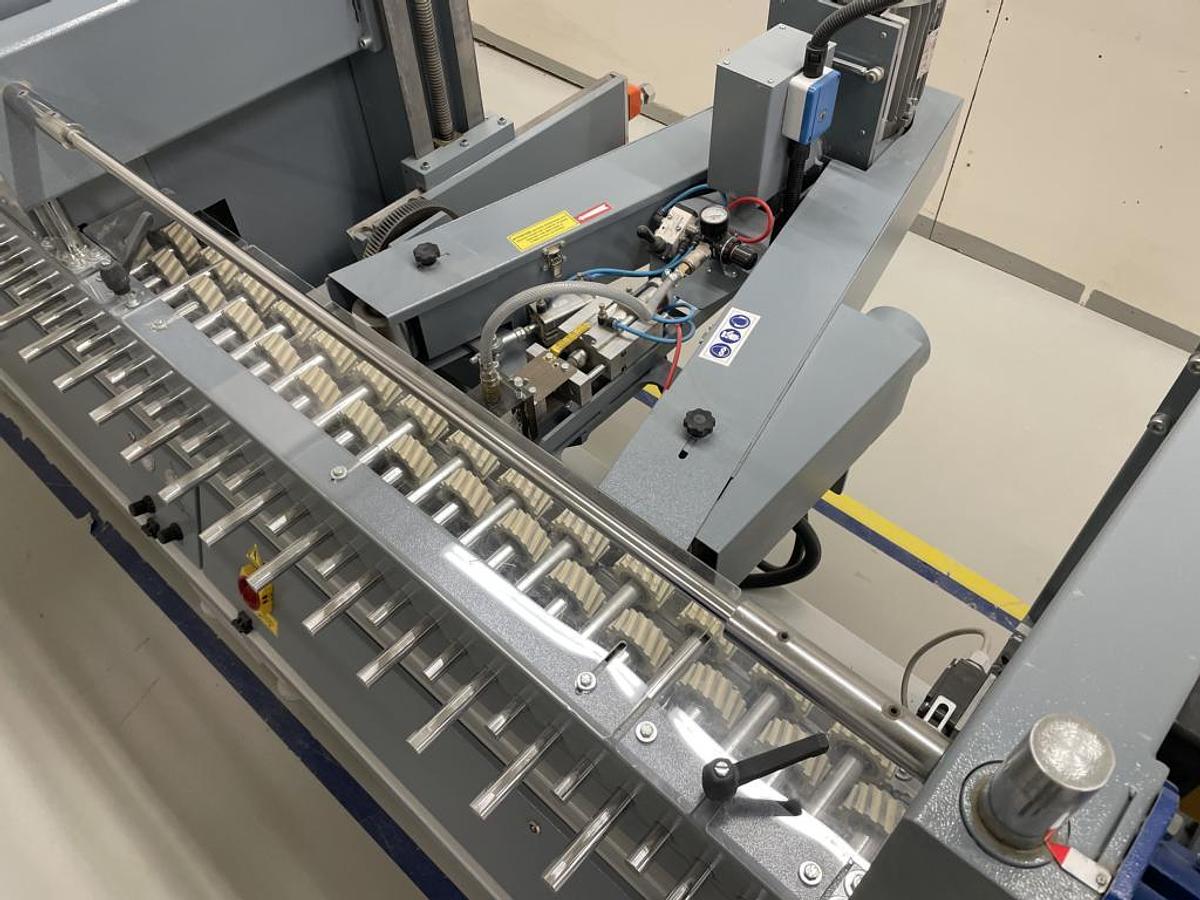 Used Profilschleifmaschine VOLPATO Typ LS - 1N1RF1A