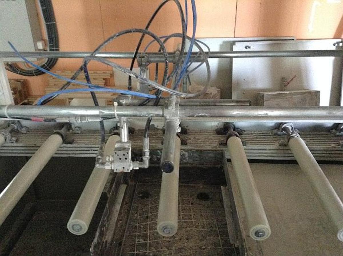 Used Hackemack KTR 3280 automatic strip spraying machine