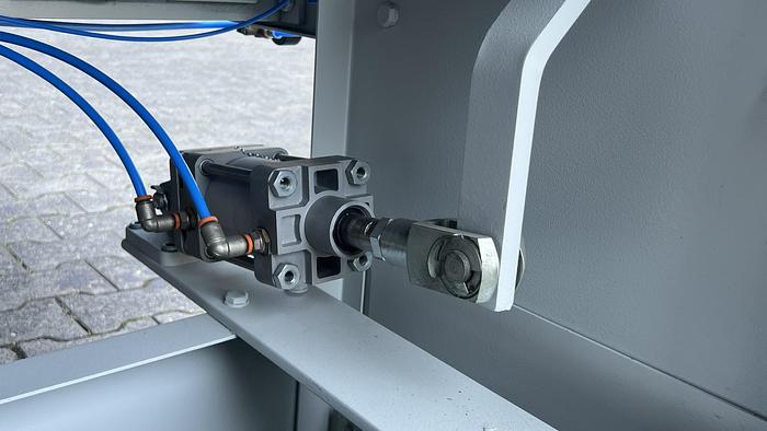 Used Venjakob belt conveyor, length 2,100 mm