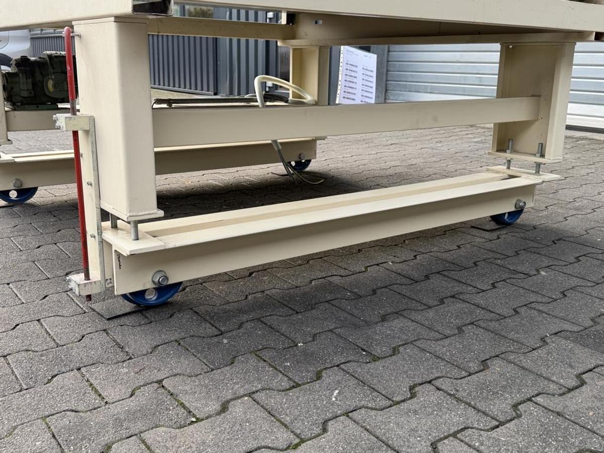 Gebraucht Gurtbandtransport Cefla 1.750mm, mit Querfahrwerk