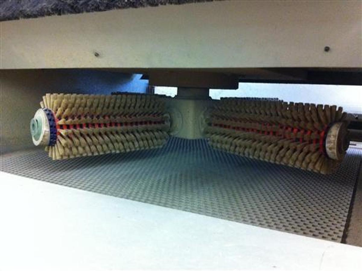 Used Brush sanding machine Quick Wood RO 1300