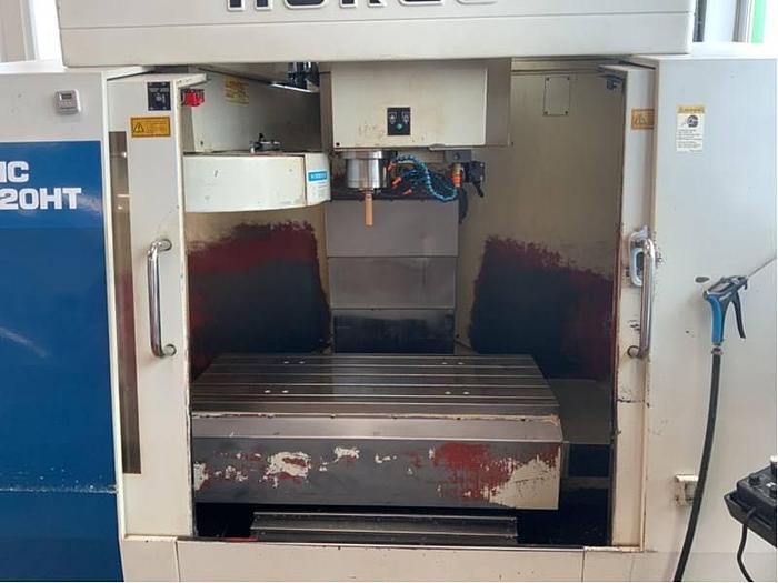 Used CNC machining center HURCO type BMC4020
