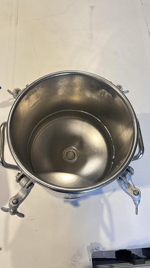 Used Materialdruckkessel DeVilbiss