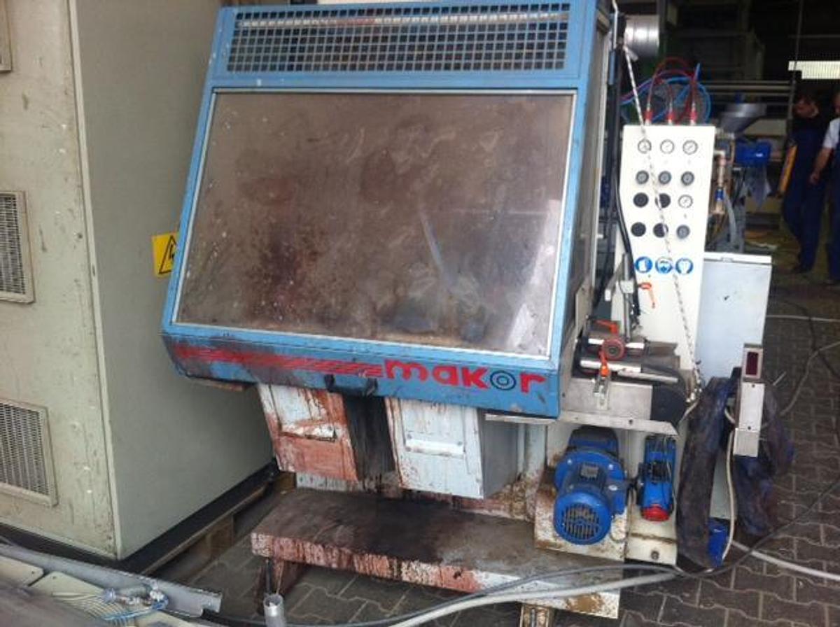 Used Leistenspritzautomat Makor CSP 4