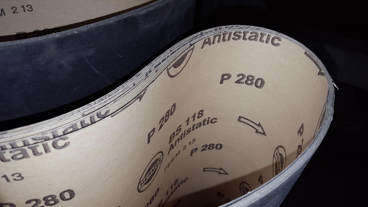 Schleifbänder 1350x3250 mm, K280  Hermes