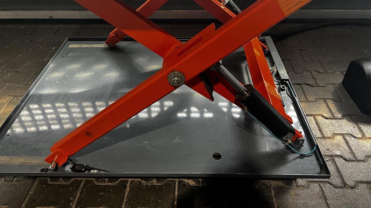 Used Scherenhubtisch, Unikaft SHT1001G