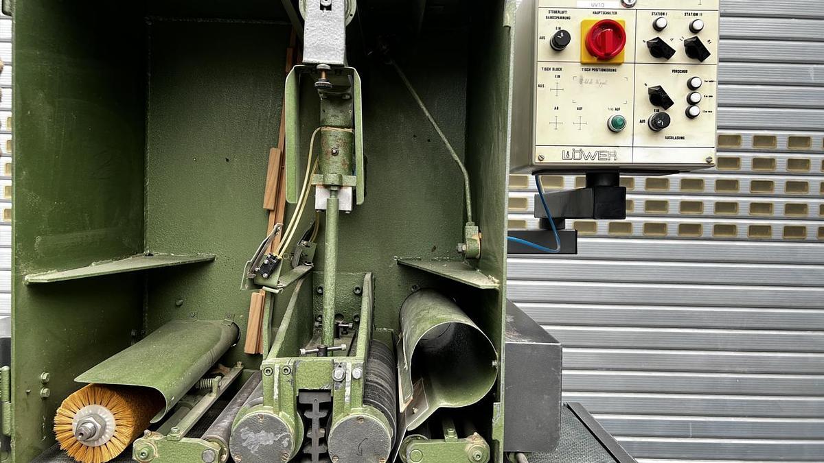 Gebraucht Schleifmaschine Löwer Typ ESM 400S