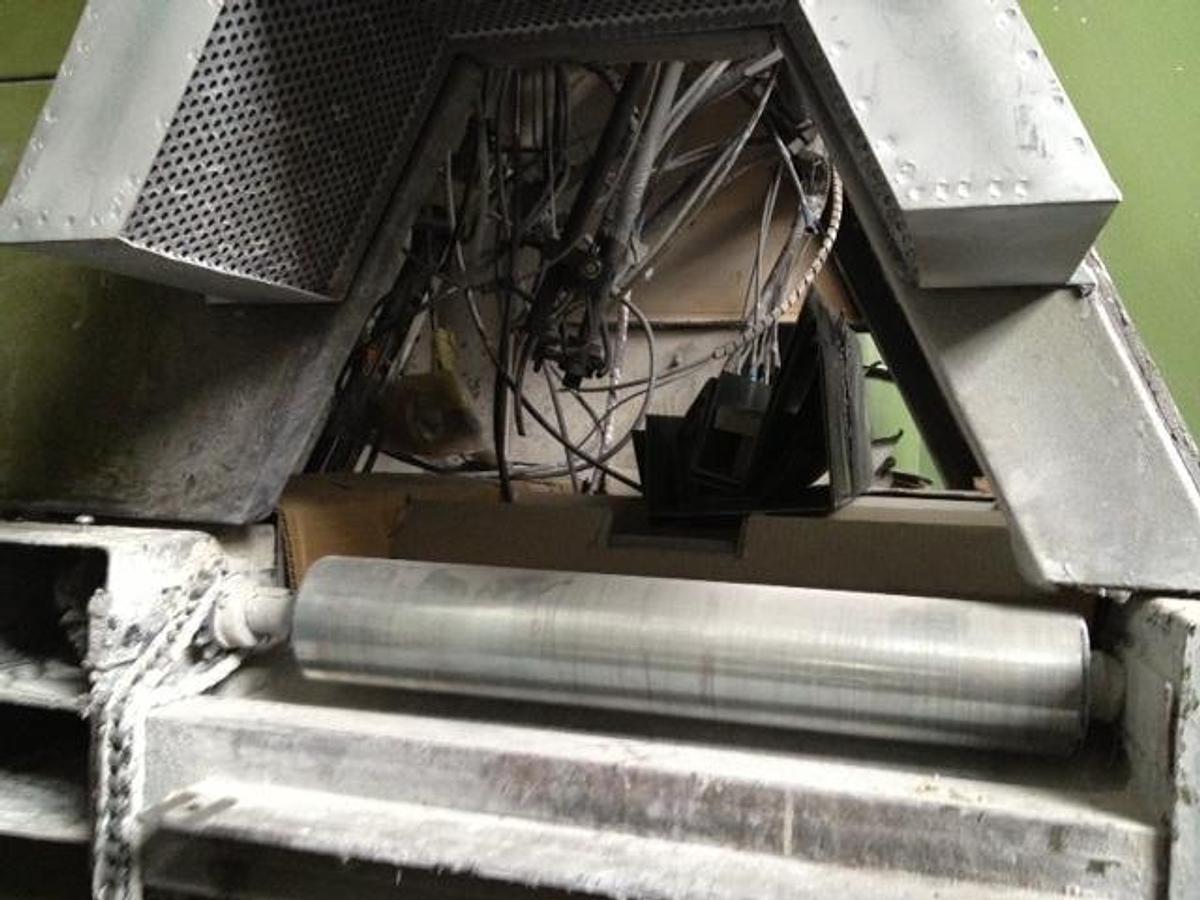 Used Leistenspritzautomat Venjakob, Kom. Diek