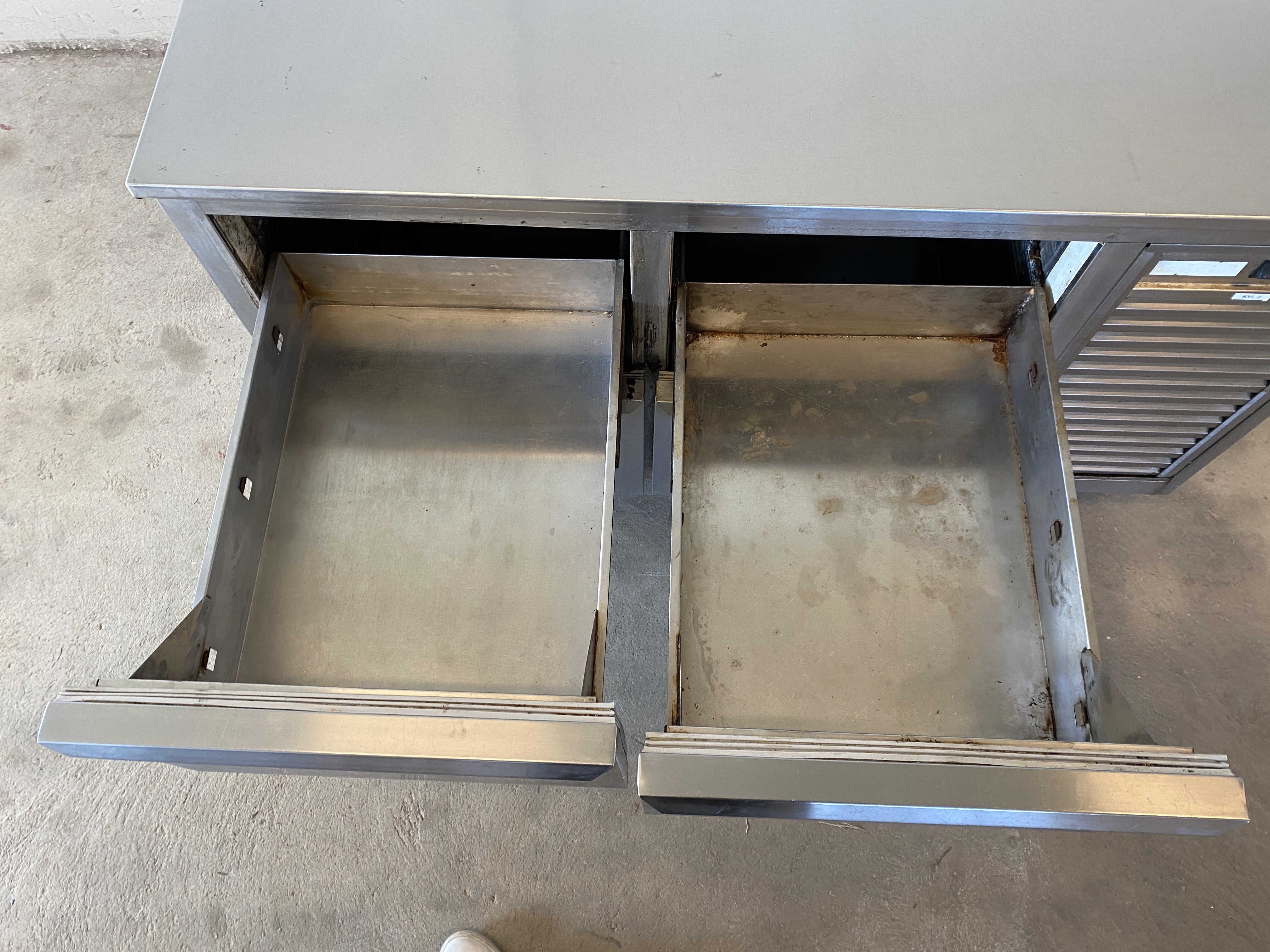 Refurbished #1399 Arbetsbänk 140x65cm