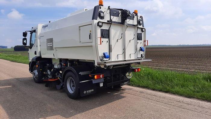 Gebruikt 2021 DAF LF230 FA met Scarab Magnum hydrostatic