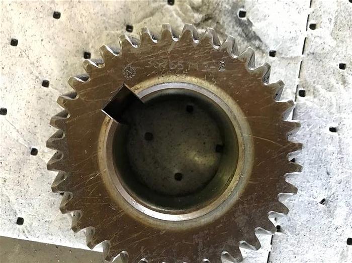 Used Ingersoll-Rand Gear Set 36765113-U for 900/350 Air Compressor