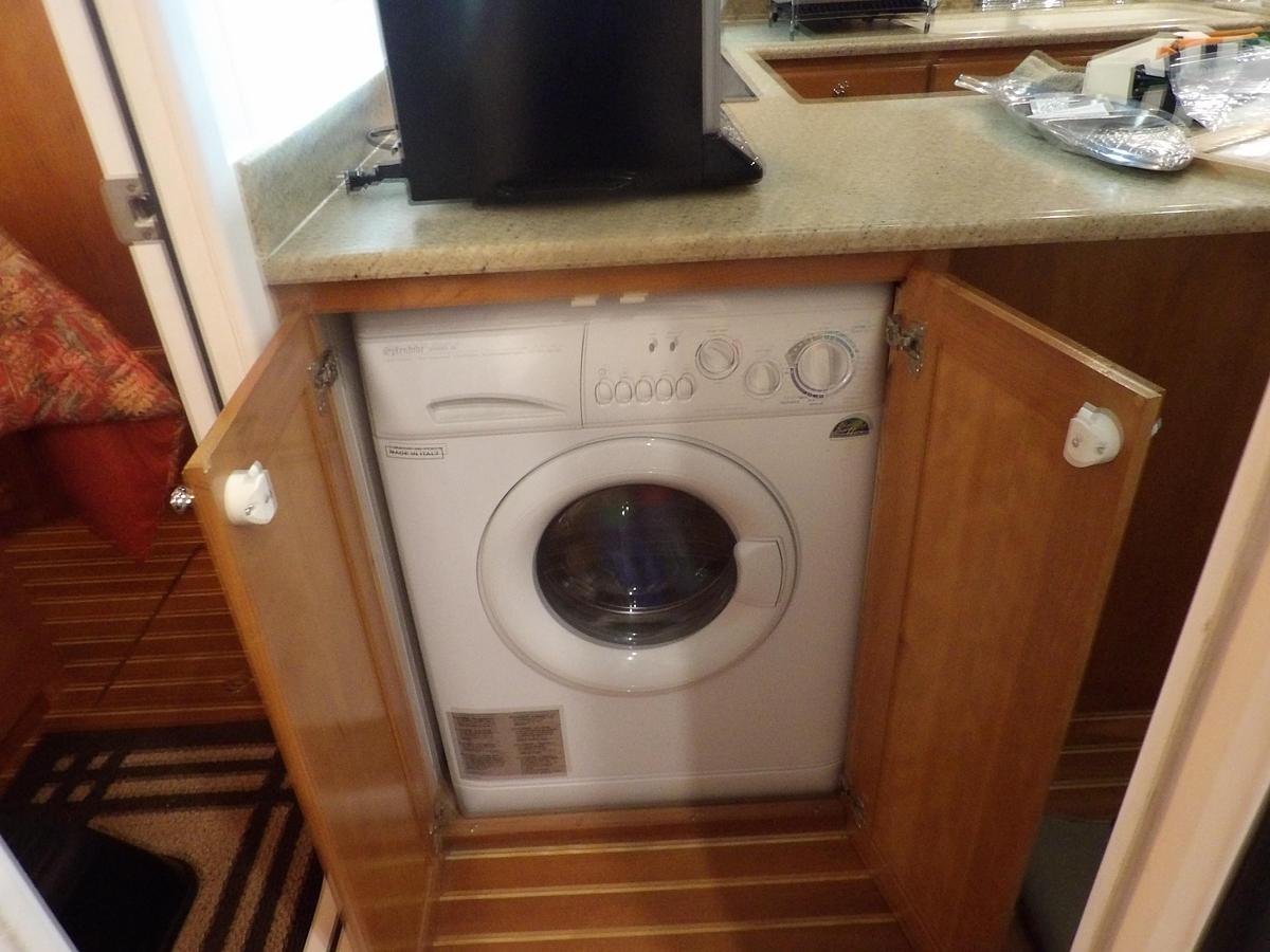 Used 2008 MIRAGE MFG. , GAINESVILLE FL.  N-37