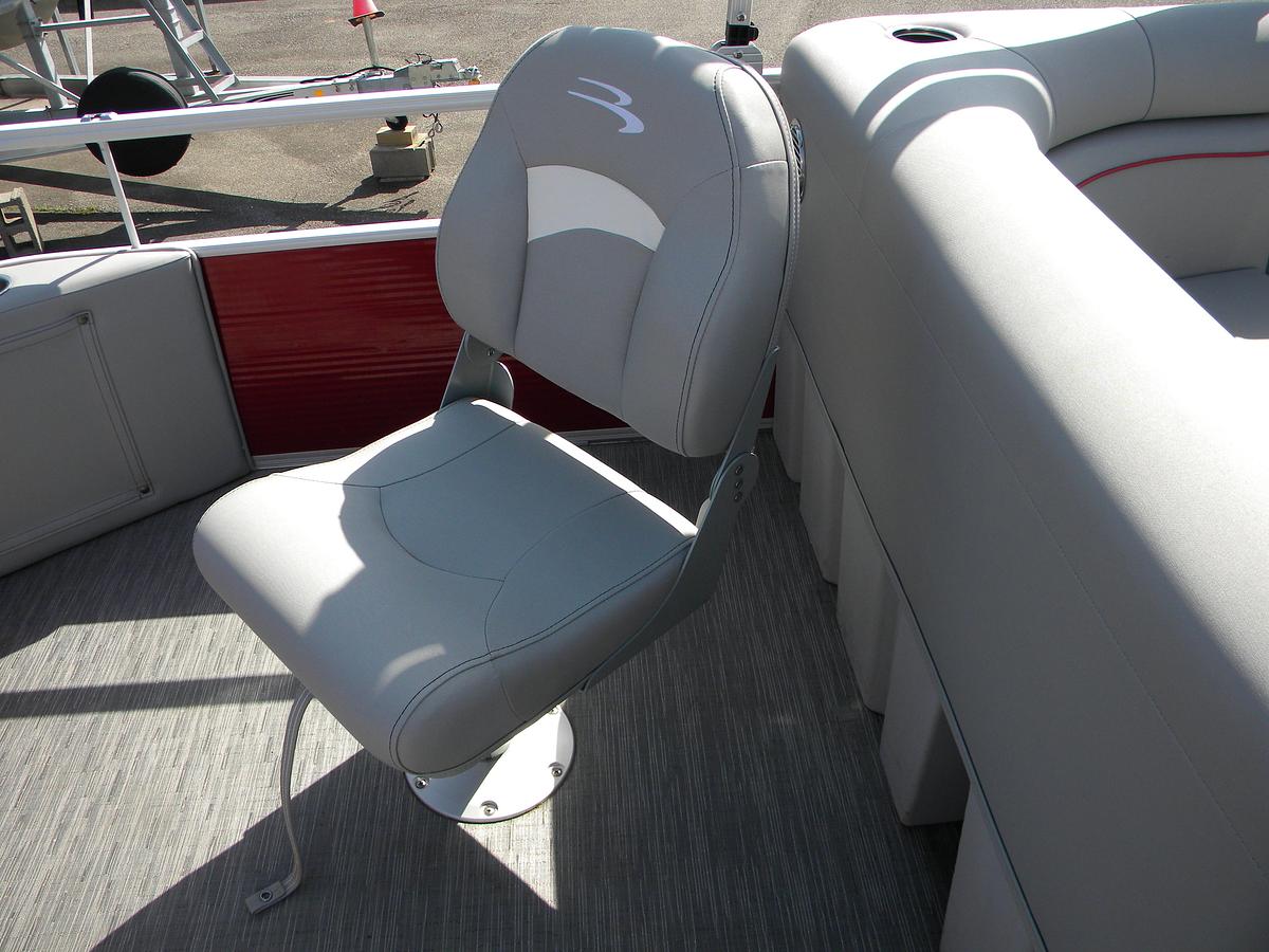 Used 2023 Bennington 20SVF