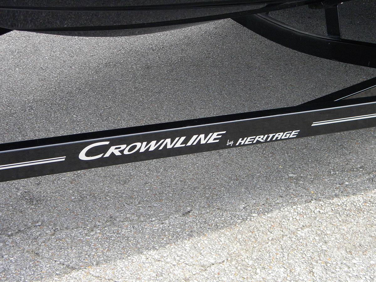 Used 2019 CROWNLINE 215 SS