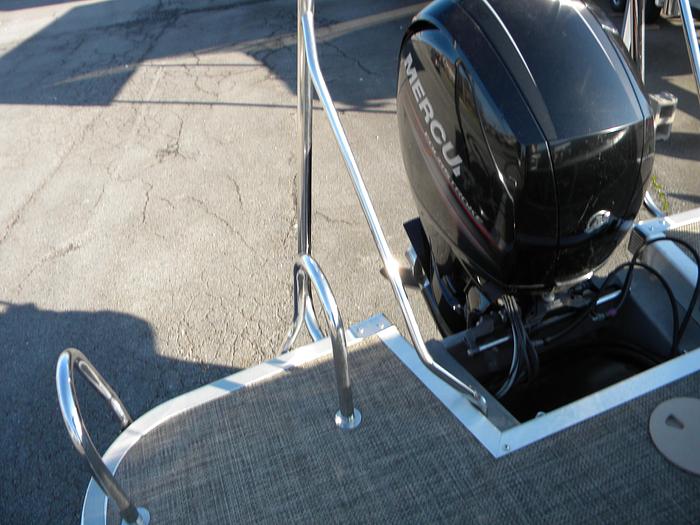 Used 2014 Bennington 24SSLX