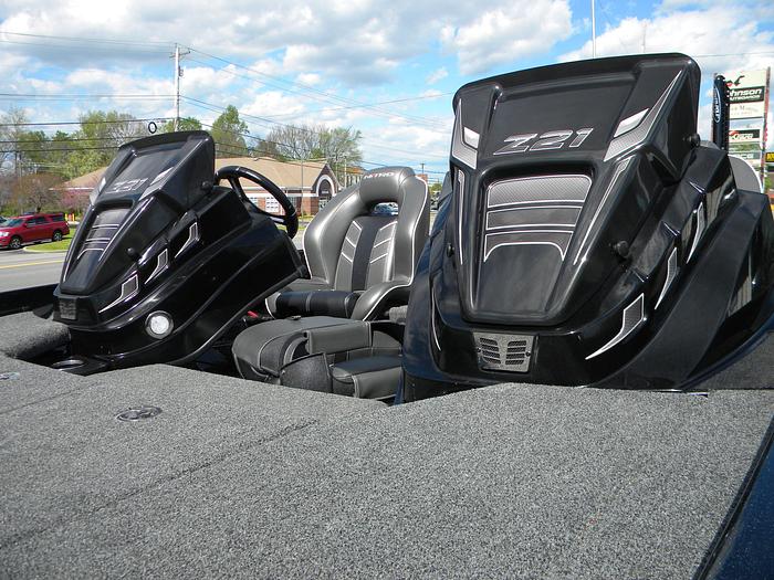 Used 2020 Tracker Nitro Z21 P1