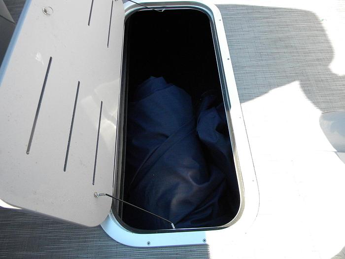 2023 Bennington 25SXSRTD