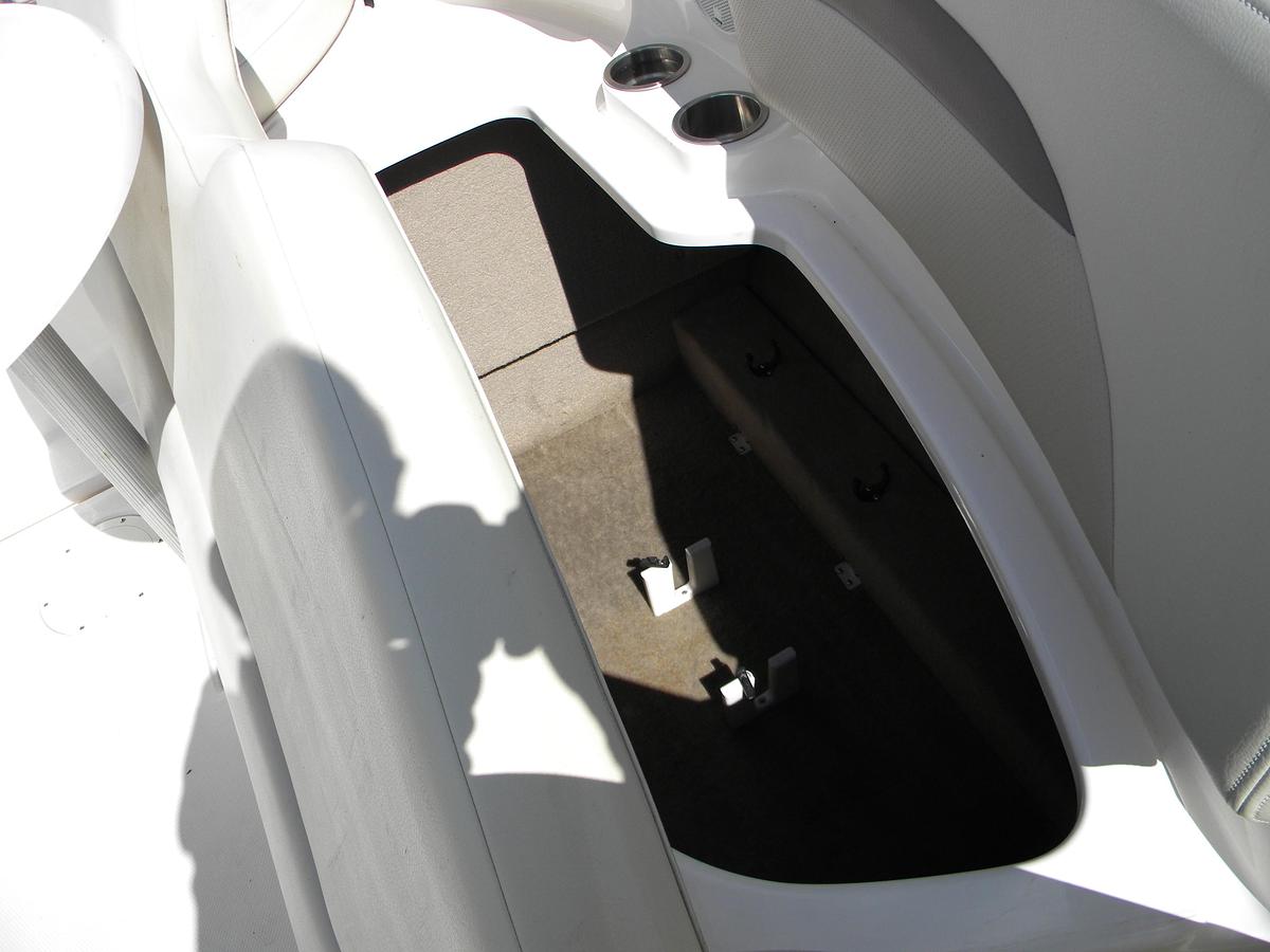 Used 2005 CHAPARRAL  274 SUNESTA