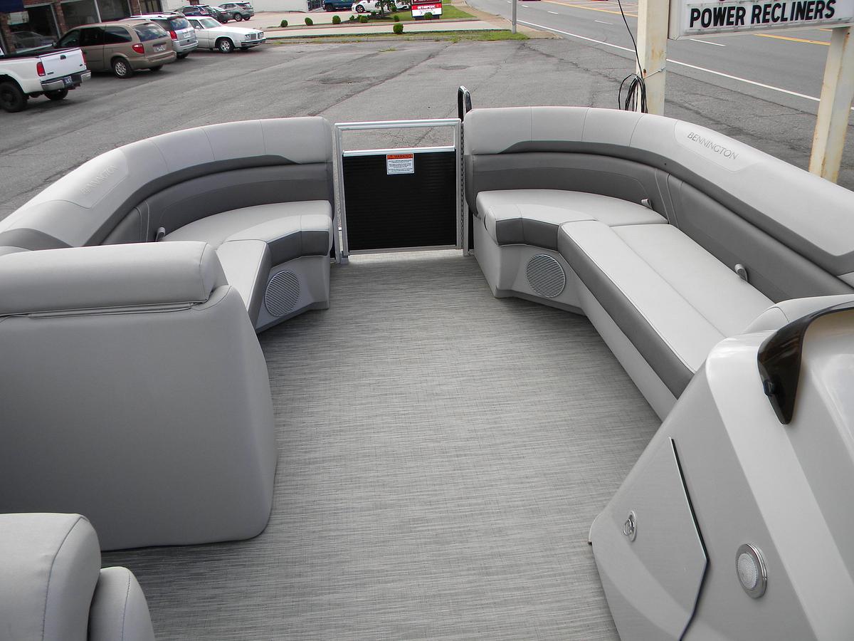 Used 2023 Bennington 21SXL