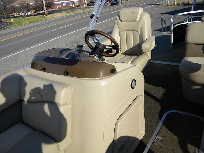 Used 2014 Bennington 24SSLX