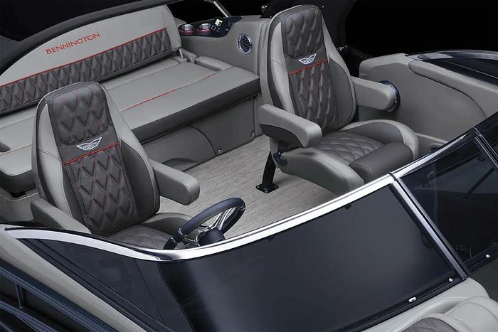 2025 Bennington R Line