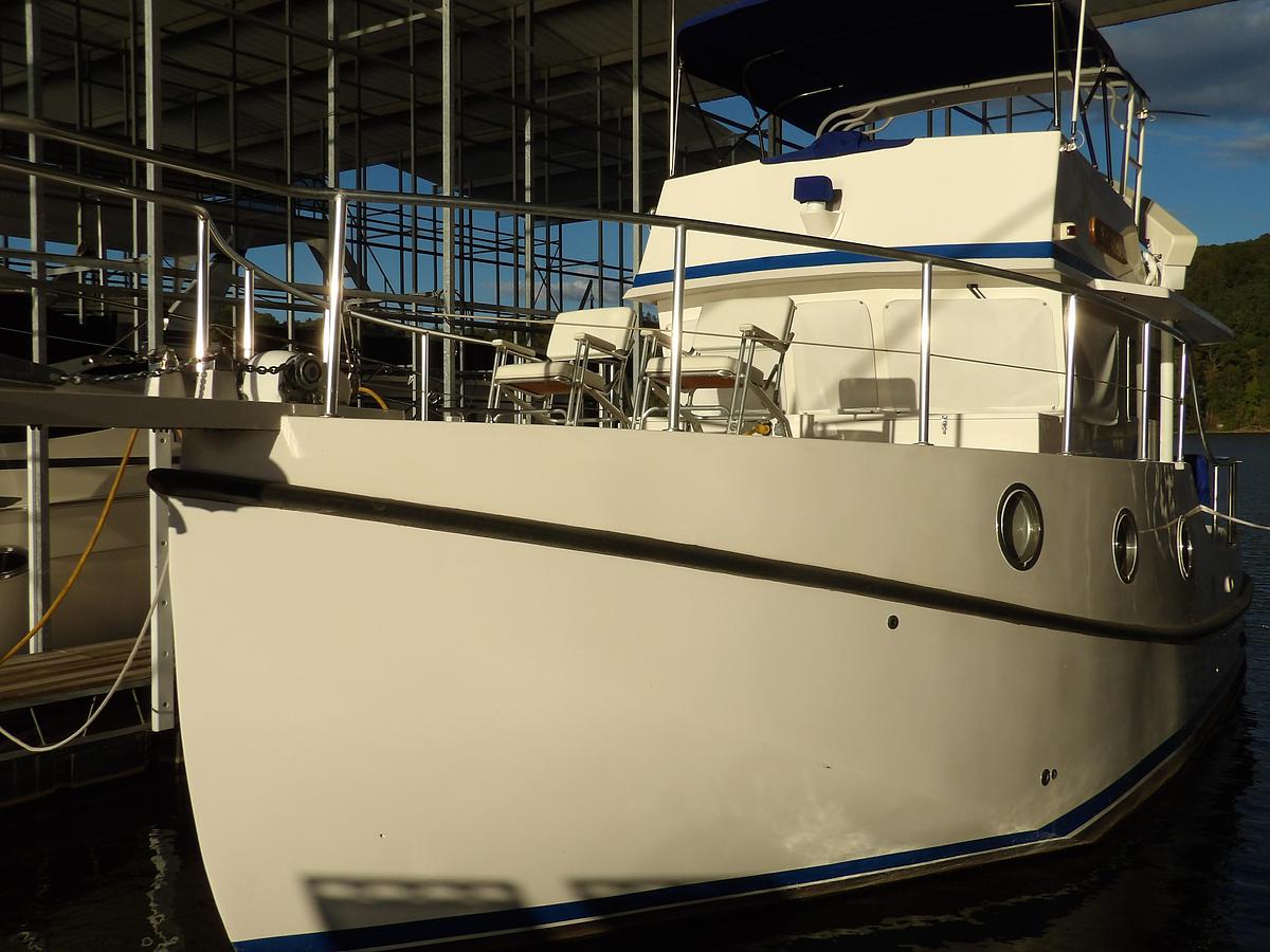 Used 2008 MIRAGE MFG. , GAINESVILLE FL.  N-37