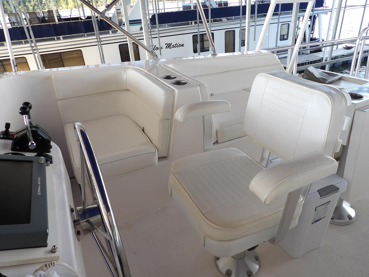 Used 2008 MIRAGE MFG. , GAINESVILLE FL.  N-37