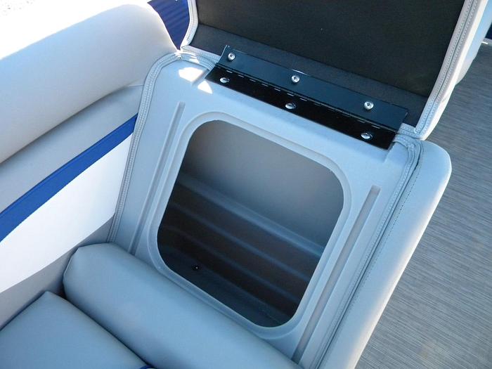 2023 Bennington 198slj