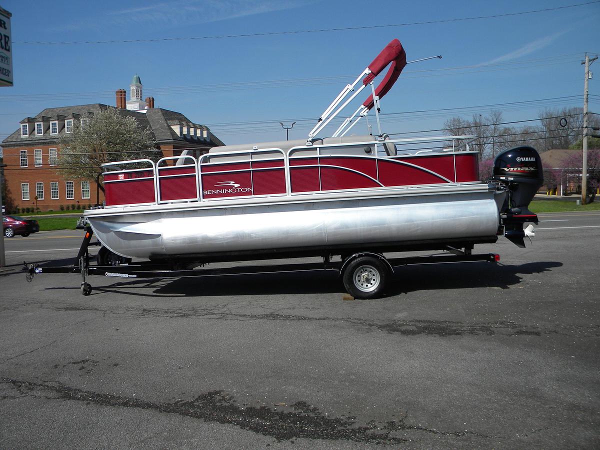 Used 2023 Bennington 20SVF