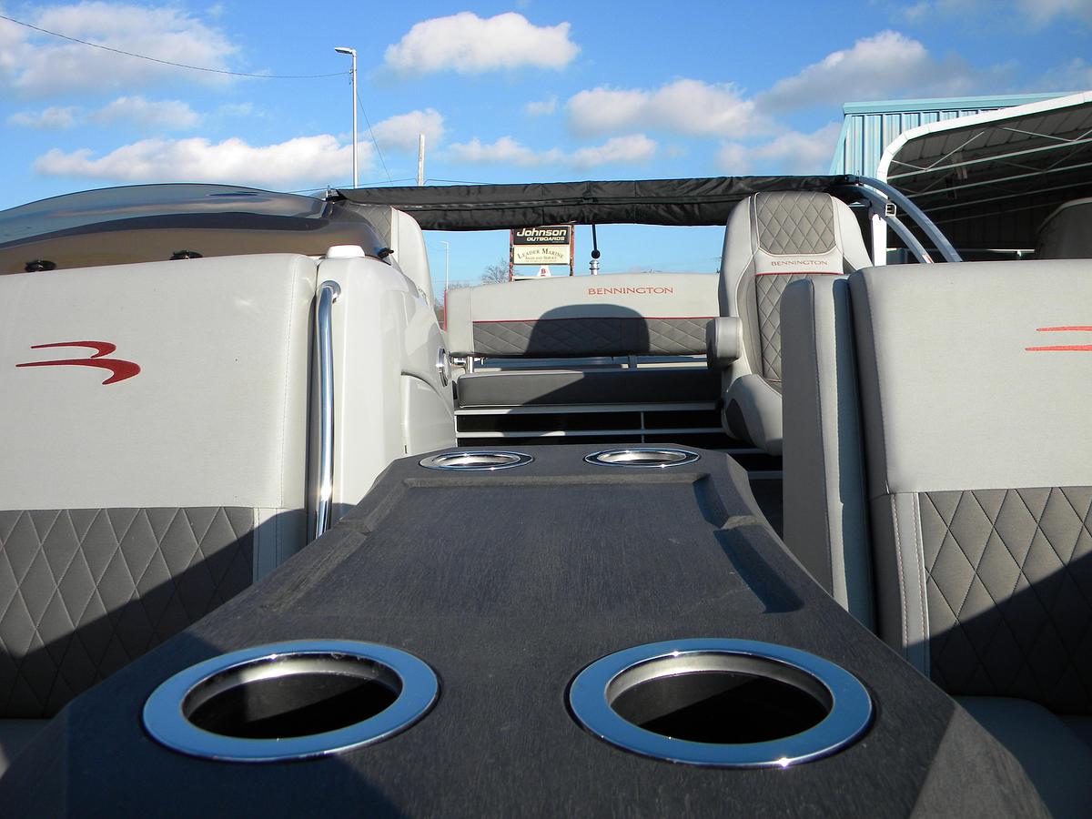 Used 2023 Bennington 23LTSB BOW RIDER