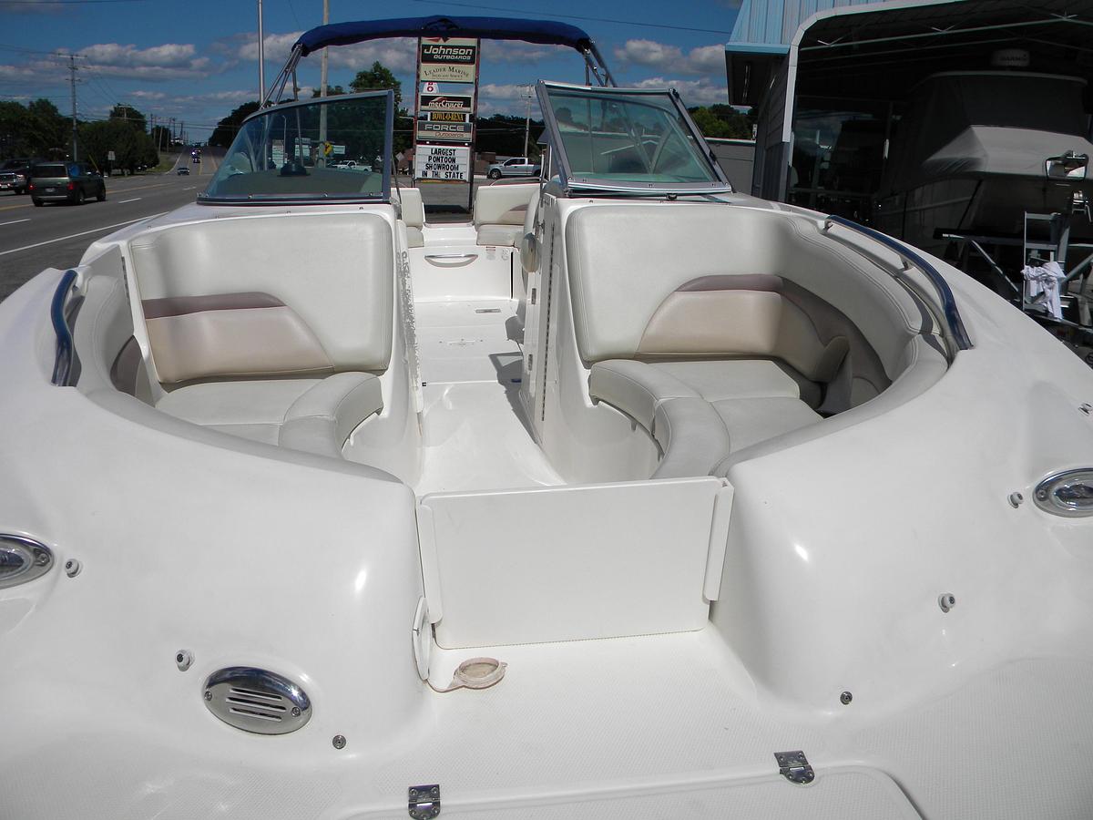 Used 2005 CHAPARRAL  274 SUNESTA