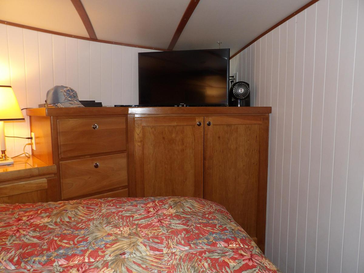 Used 2008 MIRAGE MFG. , GAINESVILLE FL.  N-37