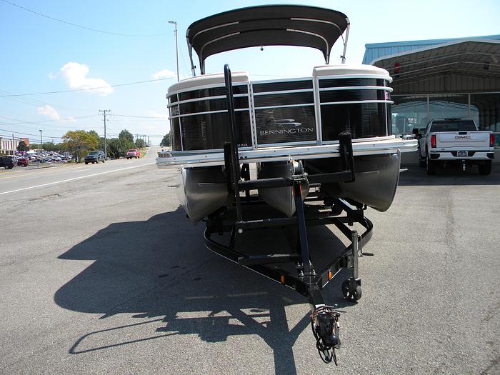 Used 2013 Bennington 2250RSR