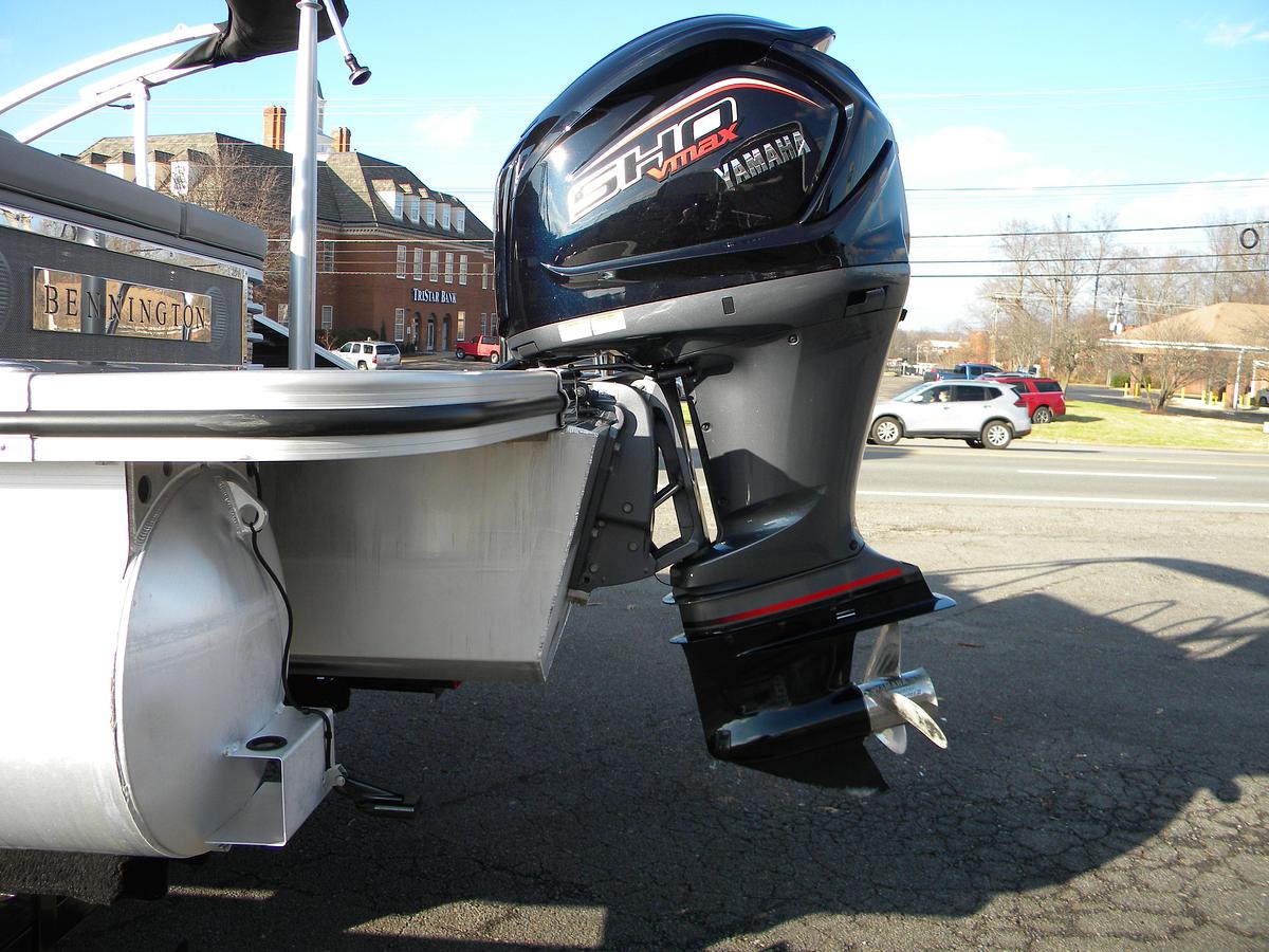 Used 2023 Bennington 23LTSB BOW RIDER