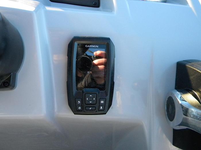 2023 Bennington 198slj