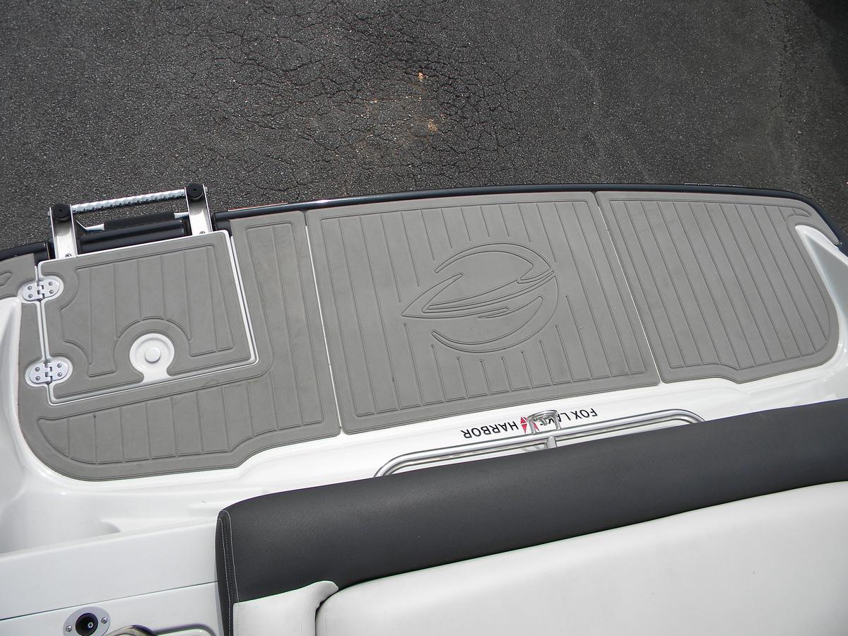 Used 2019 CROWNLINE 215 SS