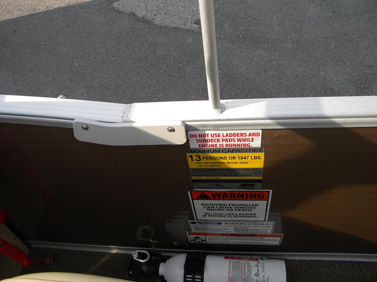 Used USED 2013 BENNINGTON 24SFX