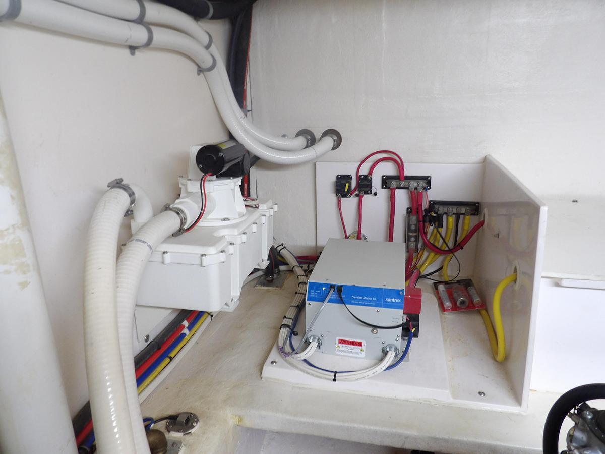 Used 2008 MIRAGE MFG. , GAINESVILLE FL.  N-37