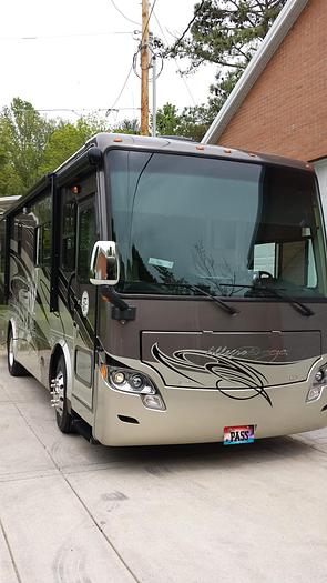 Used 2011 Tiffin 28 BR Allegro Breeze
