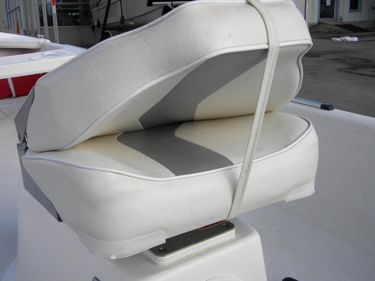 Used 2011 Carolina Skiff  JV-17