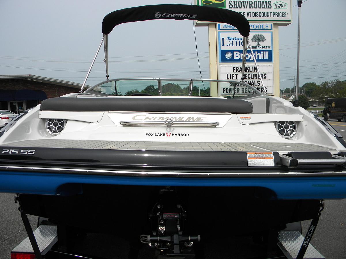 Used 2019 CROWNLINE 215 SS