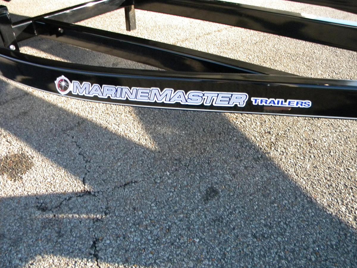 Used 2023 Bennington 23LTSB BOW RIDER